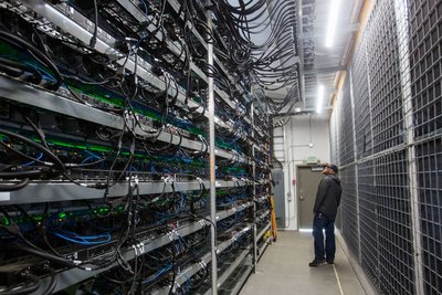 Geothermal-powered mining farm in Iceland